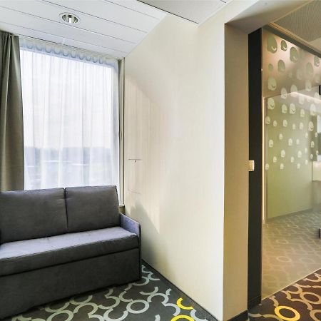 Qubus Hotel Żory Extérieur photo